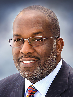 Bernard J. Tyson, CEO of Kaiser Permanente, discusses value-based care and Medicaid at AHIP's conference.